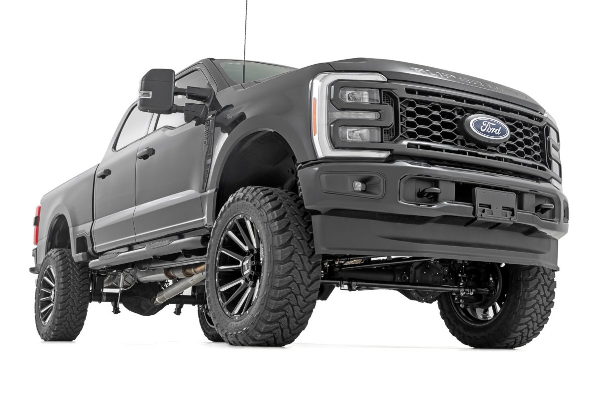 Ford F-250 Super Duty Suspension Lift Kit - Rough Country - 6 Inch Lift Kit | OVLDS | D/S - 2023+